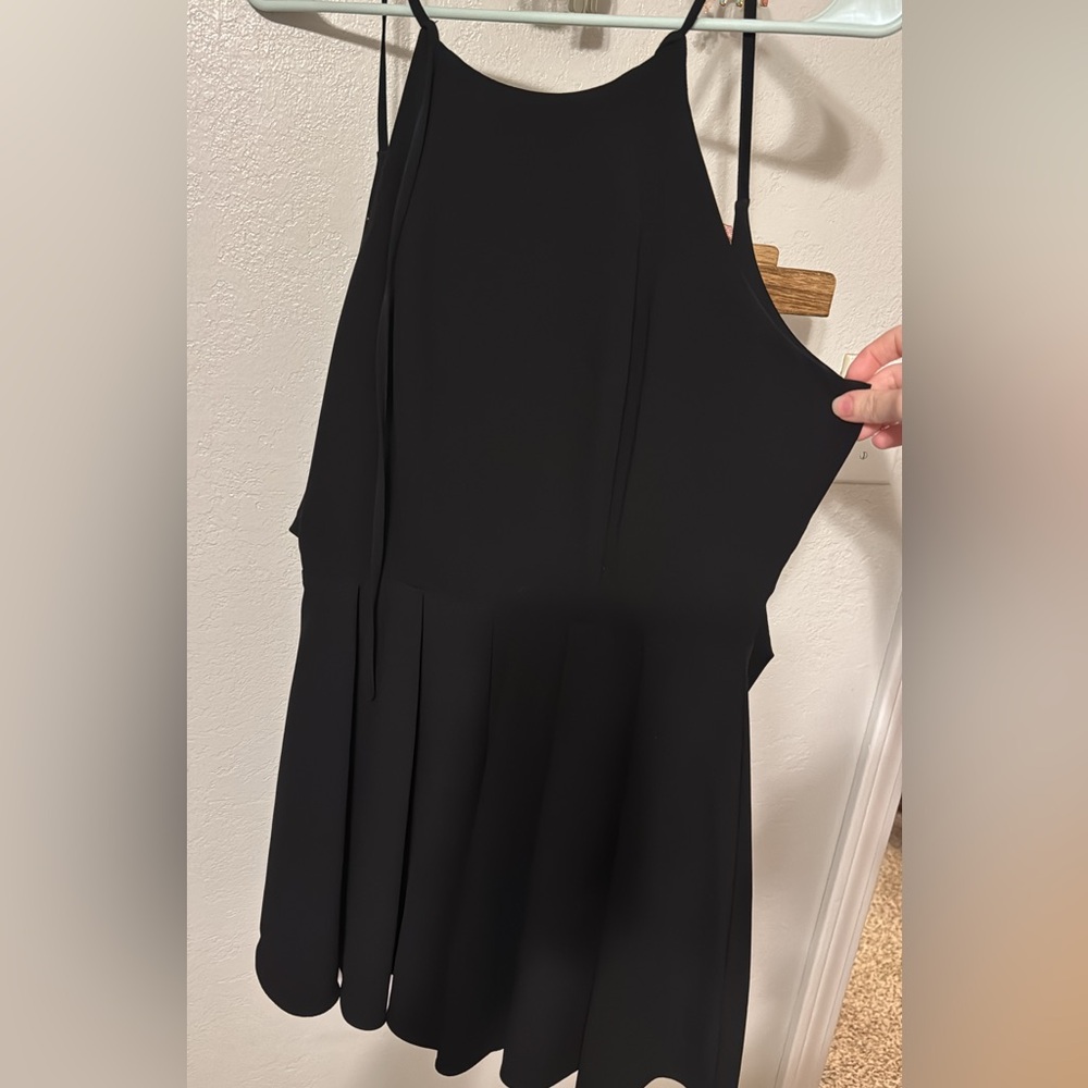 Elegant Black Sleeveless Dress